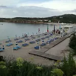 Le Rose Marine איזולה רוסה